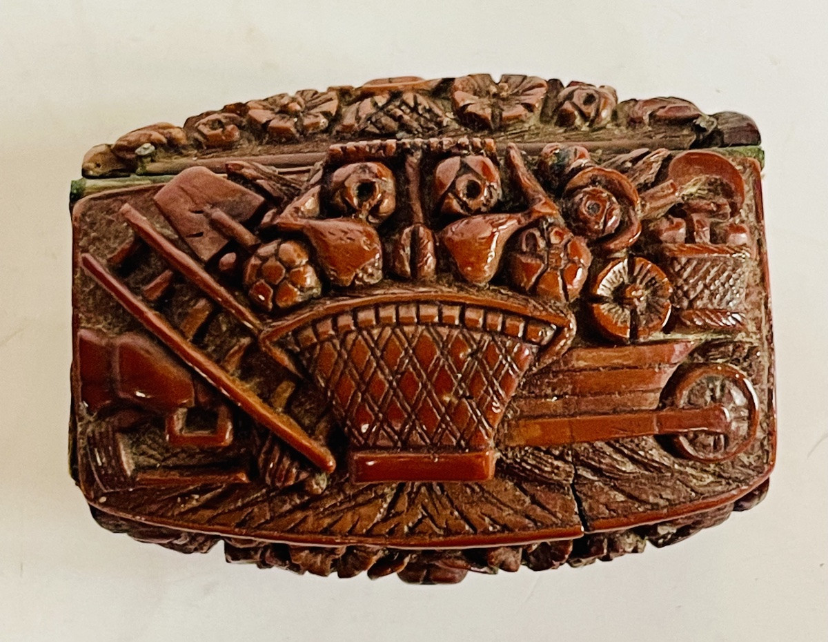 Boîte à priser en corozo sculpté-photo-2